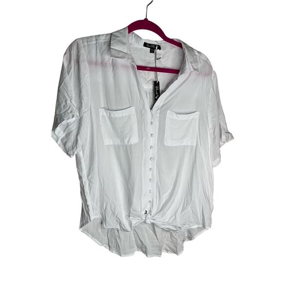 Red Velvet Shirt Button Up Short Sleeves Tie Front Casual White Womens Large NWT - Picture 1 of 6